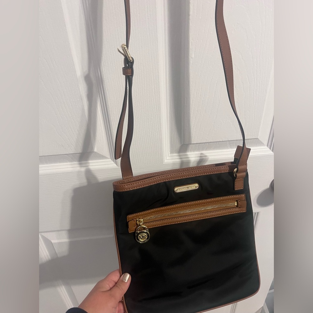 Michael Kors Black and Brown Crossbody Bag